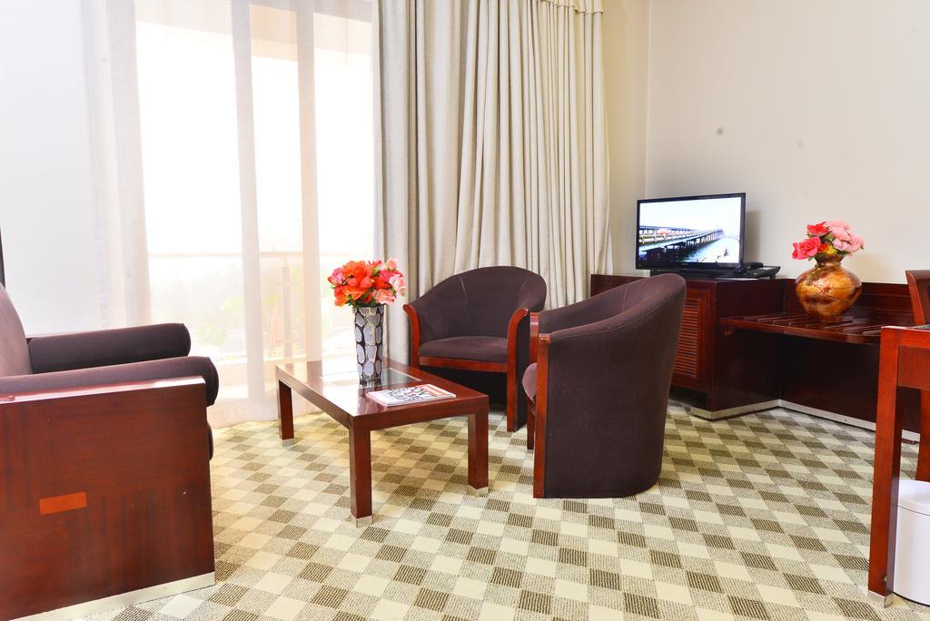 The Manor Hotel Kigali Exterior foto