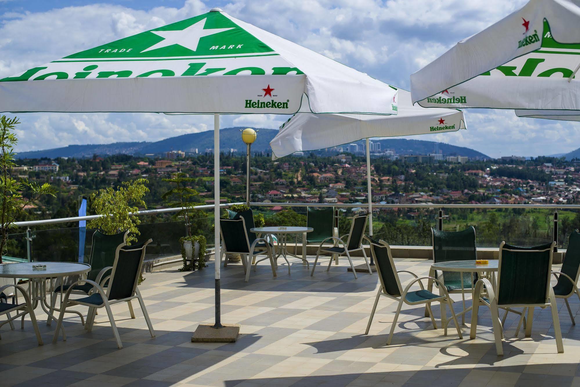 The Manor Hotel Kigali Exterior foto