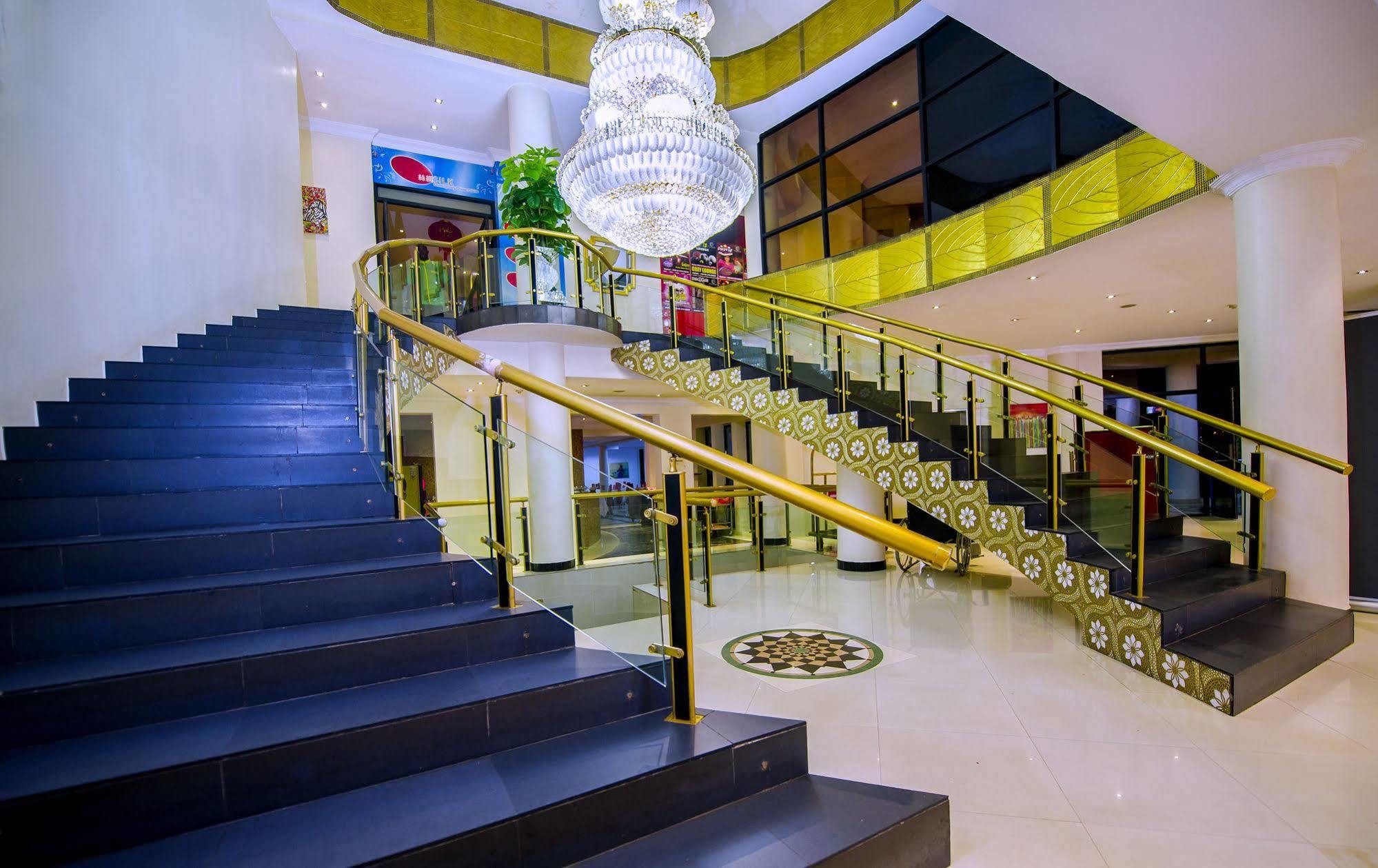 The Manor Hotel Kigali Exterior foto