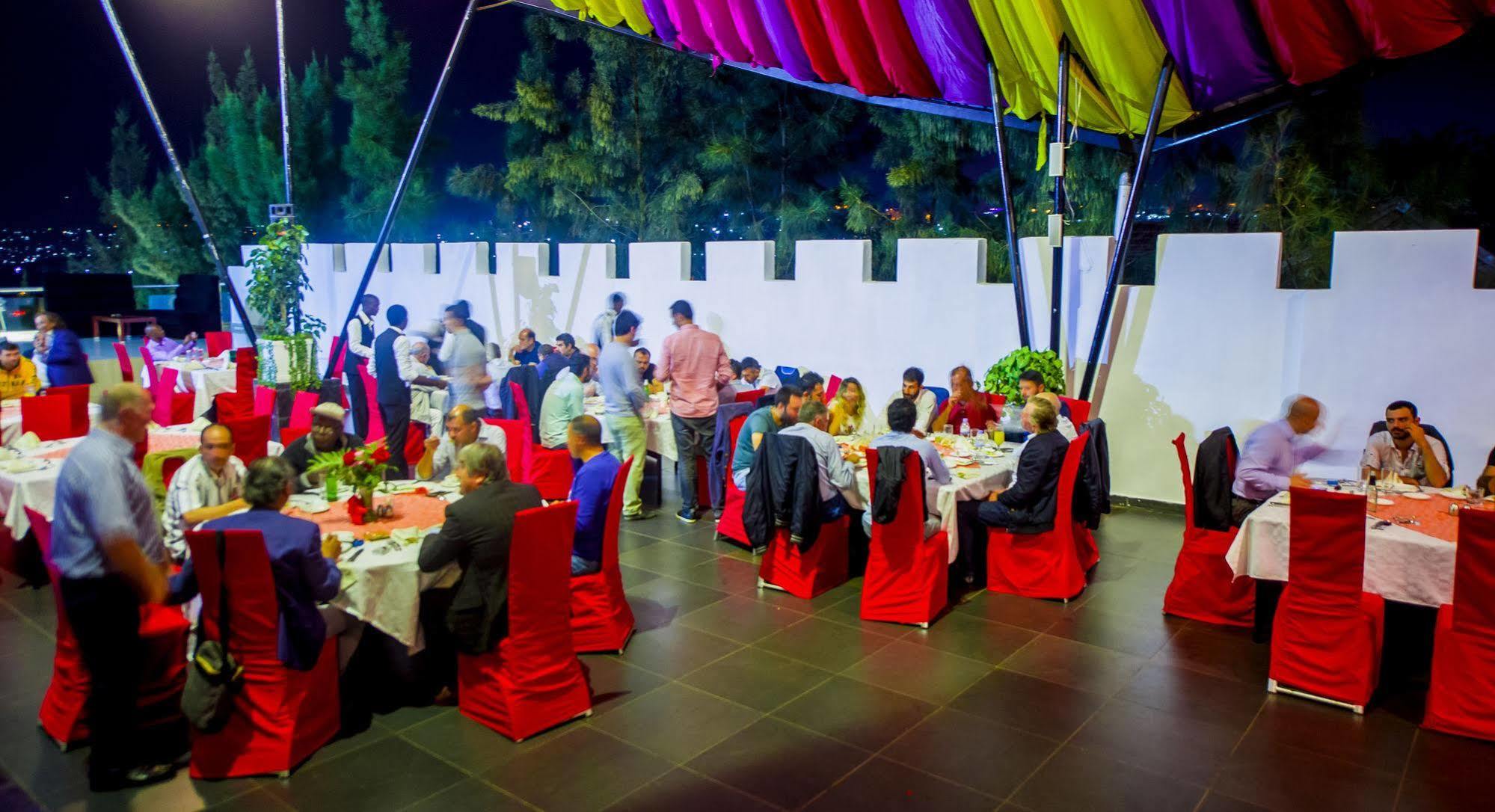 The Manor Hotel Kigali Exterior foto