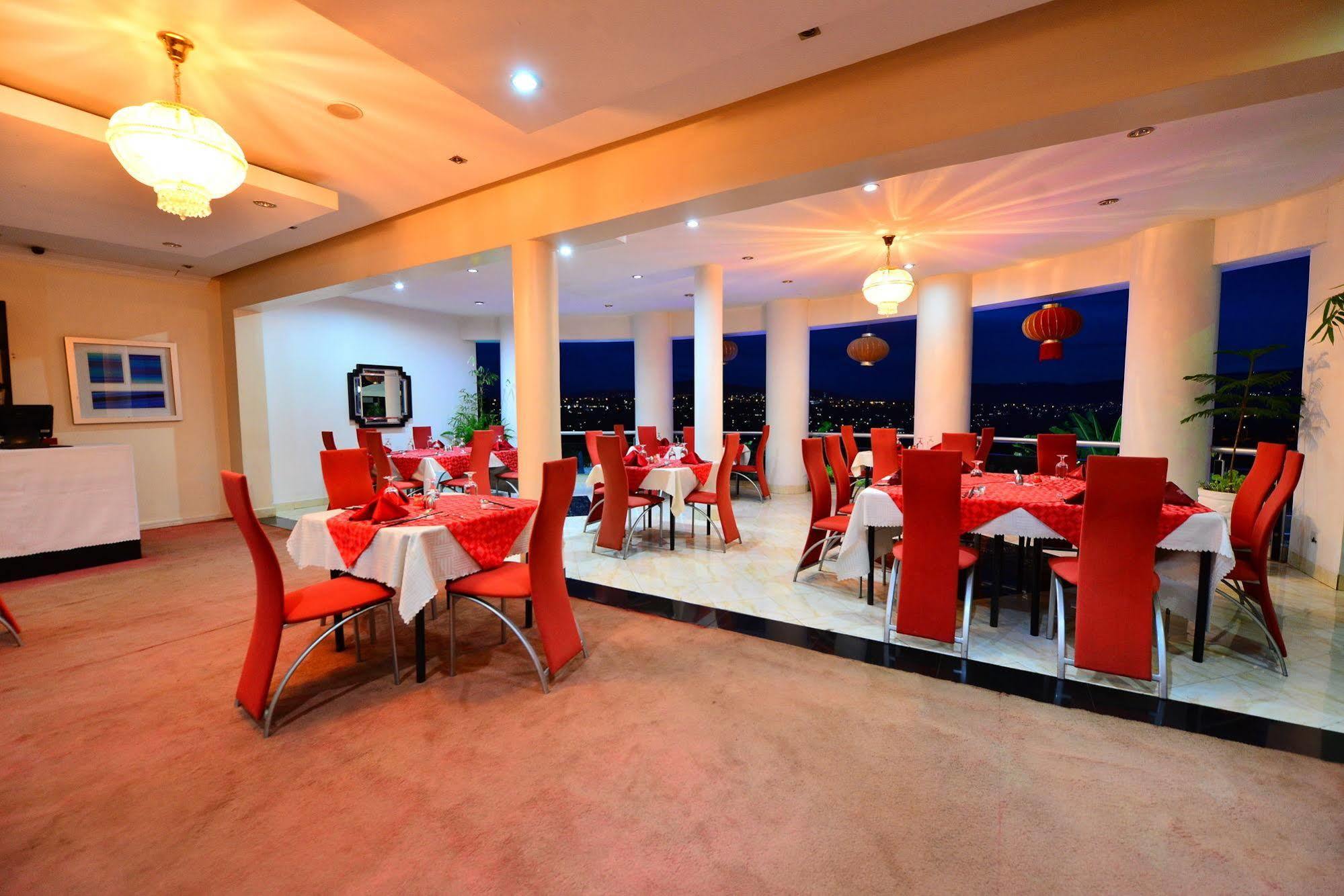 The Manor Hotel Kigali Exterior foto